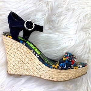 💐Kensie Wedge Sandals💐